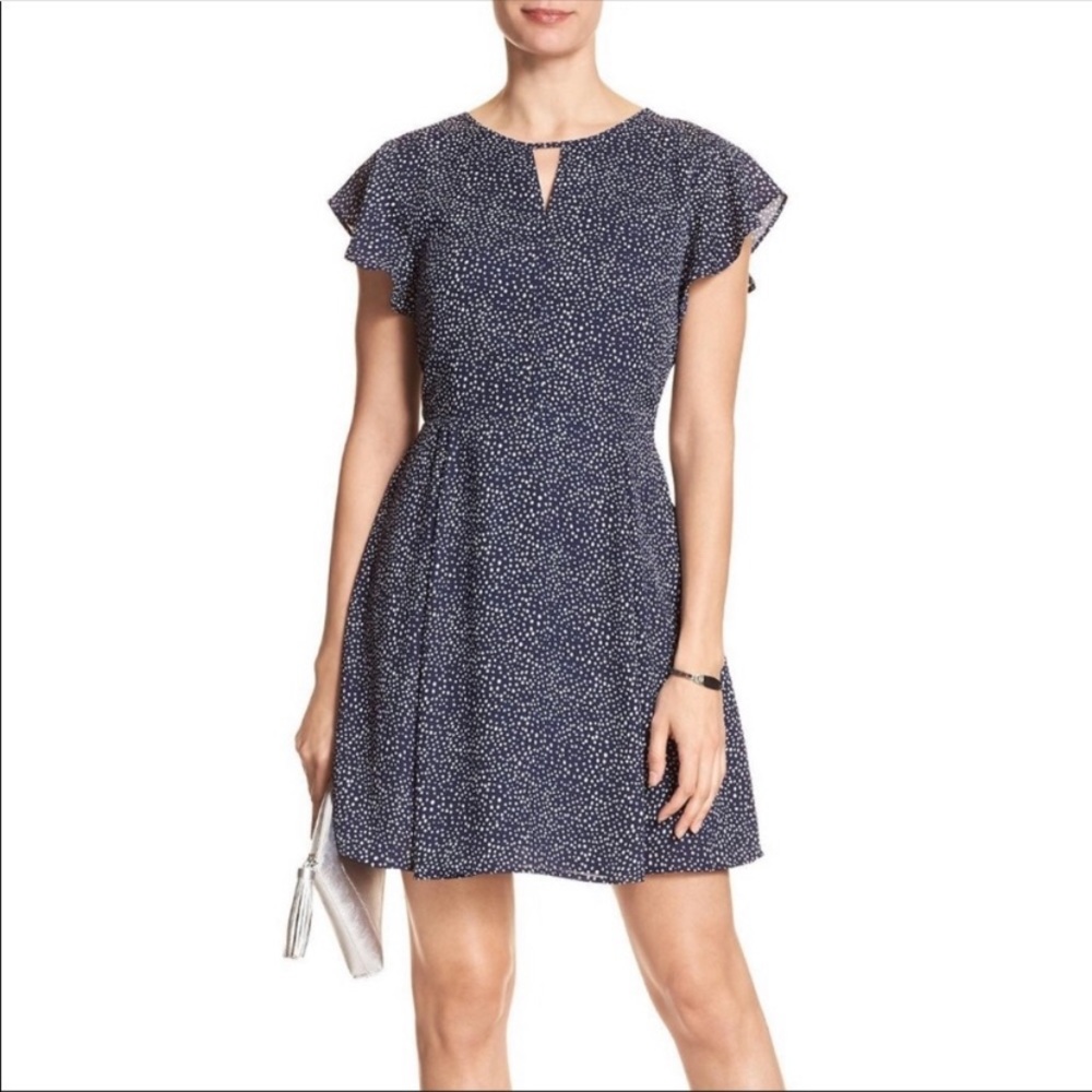 EUC Banana Republic Navy Polka Dot fit and flare ruffle sleeve mini dress size 4